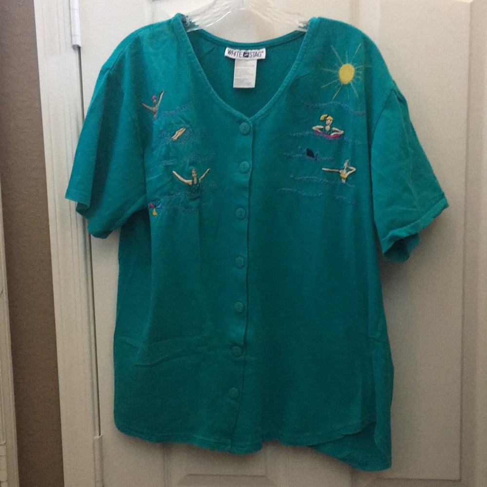 FINAL MARKDOWN White stag embroidered blouse large